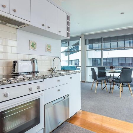 Апартаменты Stunning Waterfront Location With Huge Balcony! Окленд Экстерьер фото